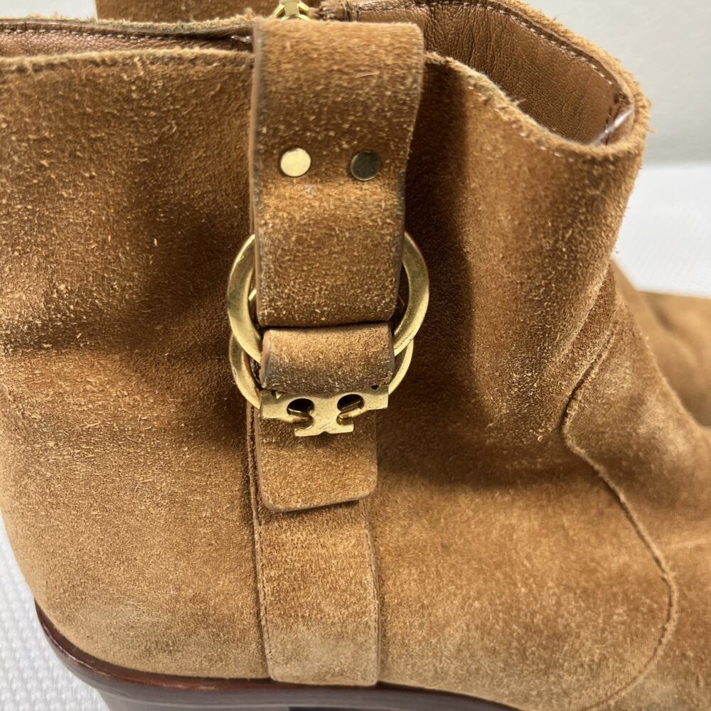 Tory Burch Marsden Bootie Tan Suede Size 7M With Gold Logo On Both - Picture 2 of 11